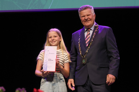 ZLATE PETICE 30 FOTO LJUBO VUKELIČ